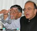 Army will give adequate response to ceasefire violations: Jaitley