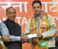 'Aashiqui' fame actor Rahul Roy joins BJP
