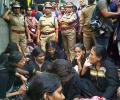 11 Sabarimala-bound women chased away; SC verdict yet to be implemented