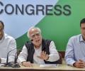 Congress moves SC against Karnataka Guv's invite to BJP