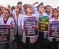 AIIMS doctors call off strike after talks with Vardhan