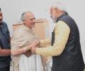 PM meets Arun Shourie at Pune hospital