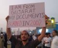 PHOTOS: Pro-CAA rally vs anti-CAA protest in Mumbai