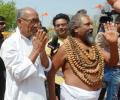 To counter Sadhvi, Digvijaya performs 'Hath Yoga' with Computer Baba