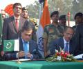 India, Pak sign agreement to operationalise Kartarpur corridor