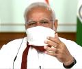 Modi wears homemade mask at meet with CMs