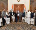 Delhi riots: Sonia-led Cong delegation meets Prez, calls for Shah's resignation