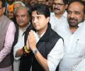 Jyotiraditya Scindia tests positive for COVID-19