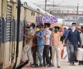 Sonia calls Oppn meet to discuss migrants issue