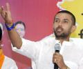 HAM demands probe in Paswan's death, Chirag hits back