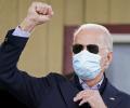 No shutdown, Biden insists on national mask mandate