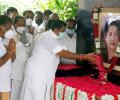 Sasikala factor: AIADMK asks cadres to take vow in 'Amma's name' to guard party