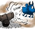 Markets fall for 5th day: Investors become poorer by Rs 7.48 lakh cr