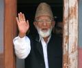 After Row, JK cops post video of separatist Geelani's last rites