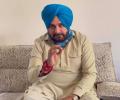 Day after resignation, Sidhu questions DGP, AG appointments