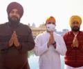 Punjab poll: Rahul, Cong candidates pray at Golden Temple