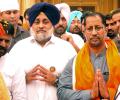 Punjab parties reward turncoats with poll tickets