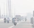 Delhi's air quality remains 'very poor', AQI at 306