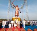 Navy team to probe Shivaji statue collapse in Maharashtra