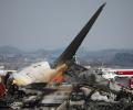 179 killed as South Korean plane crashes on runway; 2 rescued