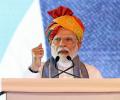 'Language of troll': Oppn slams Modi's 'Muslims repair punctures' remark