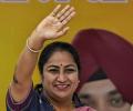 Delhi CM resumes work 2 days after attack