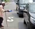 Bhopal to prosecute beggars, those who giver alms