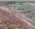 Runaway siblings set up tea stall at Maha Kumbh