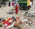 Ahead of polls TN offers free meals for sanitation workers