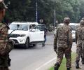 Day after stage removal, Kolkata cops intercept army truck
