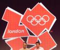 London unveils 2012 Olympics logo