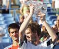 Murray wins first Masters Series title