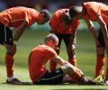 Injured Robben to remain in Dutch squad