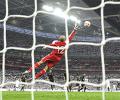England crush Mexico 3-1 in WC friendly