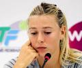 Sharapova out of warm-up event for Australian Open
