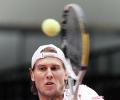 Seppi beats Tipsarevic in bizarre final