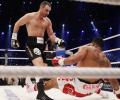 Klitschko retains WBC title with Solis knock-out