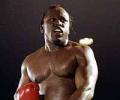 Former world heavyweight champion Dokes dies