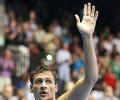 Lochte betters own world record in 200m medley