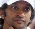 Don't be a cry baby, Karthikeyan tells Vettel