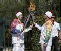 Russian torchbearer dies after carrying flame in Sochi relay