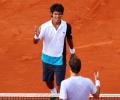 French Open: Federer thumps Somdev to reach third round