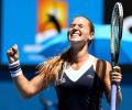 Cibulkova crushes Halep to storm into Australian Open semis