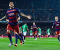 Barca re-sign Dani Alves for rest of season