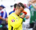 Ireland keeper Given hangs gloves on international career