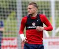 Arsenal trigger Vardy's Leicester buy-out clause