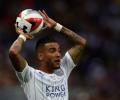 Danny Simpson extends Leicester contract until 2019