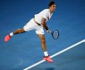 Veteran Federer welcomes new faces in Australian Open semis