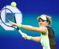US teen McNally yearns to play like Federer