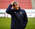 Ex-Barcelona coach Setien to sue club over contract